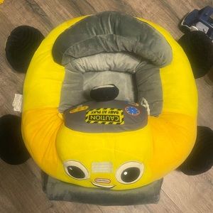 Plush baby seat